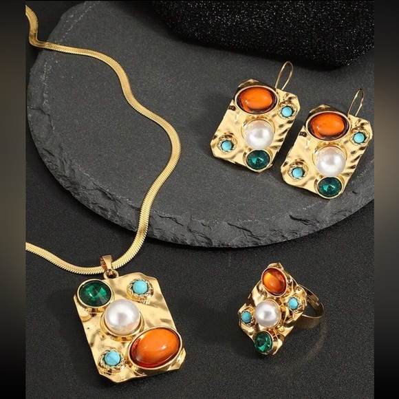 ✨ Gold Multi-Gem Statement Jewelry Set – Necklace, Earrings & Ring ✨ - Picture 5 of 10